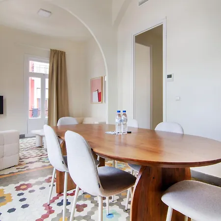 Vlc Host - Cubells アパート *